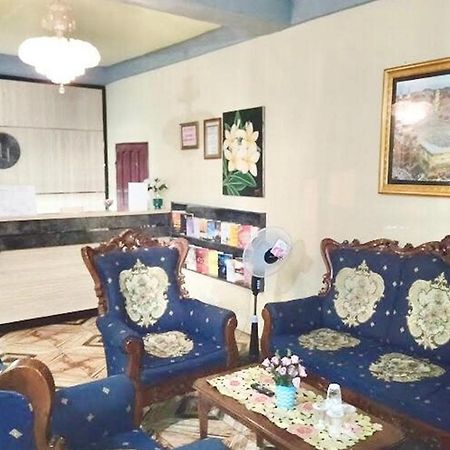 Hotel Indah Grogot Syariah Mitra Reddoorz Tanah Grogot Esterno foto