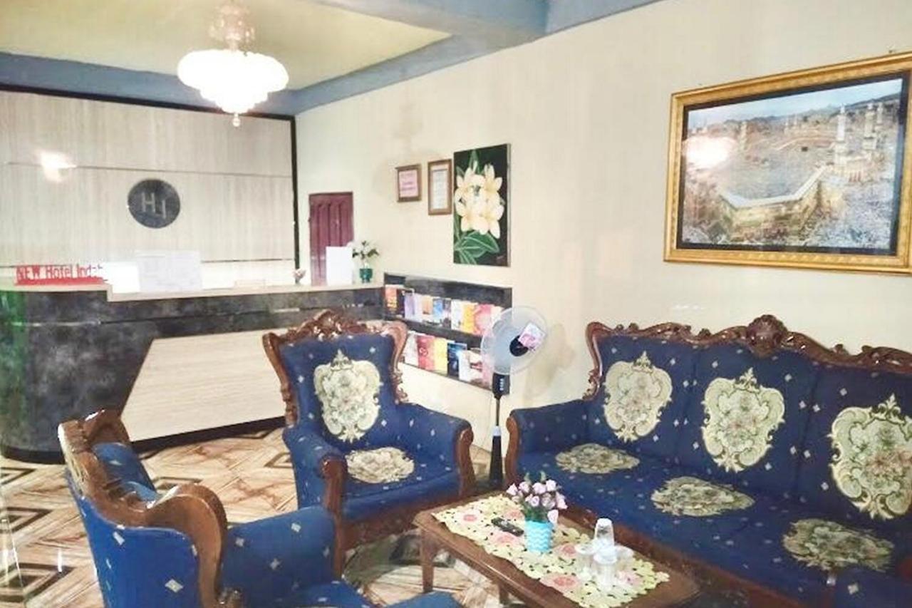 Hotel Indah Grogot Syariah Mitra Reddoorz Tanah Grogot Esterno foto