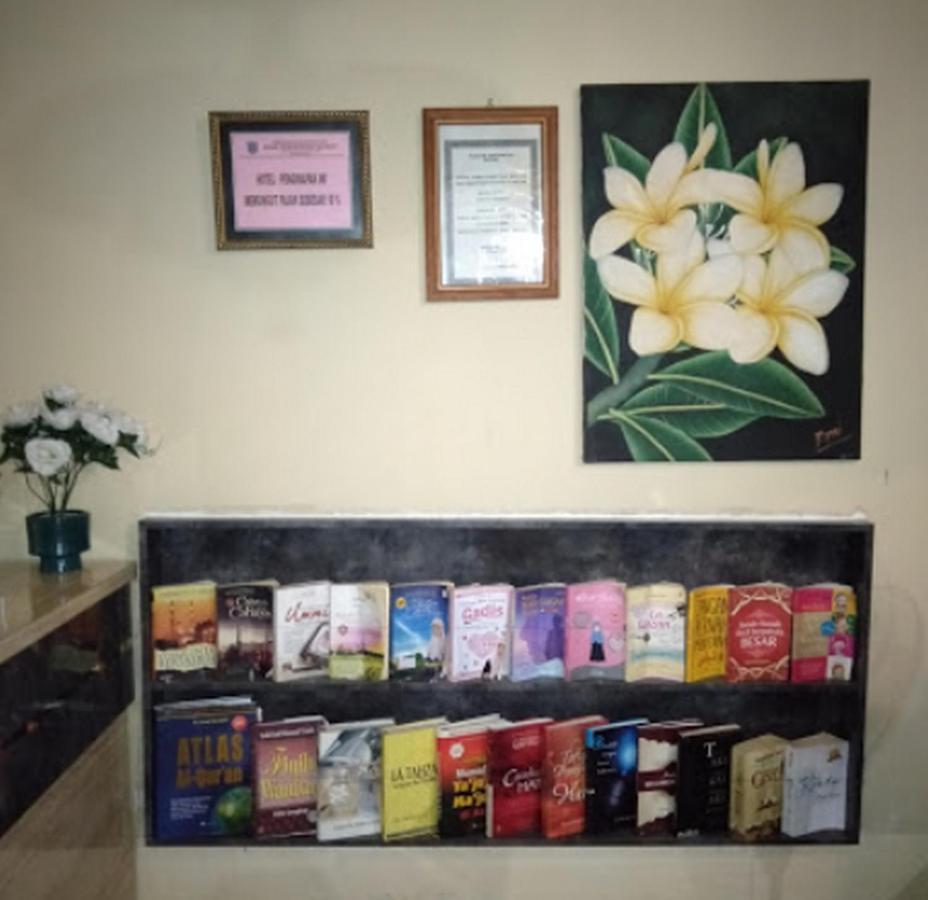 Hotel Indah Grogot Syariah Mitra Reddoorz Tanah Grogot Esterno foto
