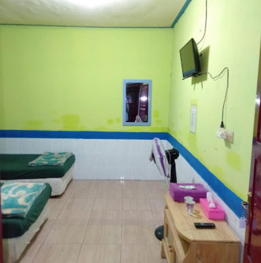 Hotel Indah Grogot Syariah Mitra Reddoorz Tanah Grogot Esterno foto